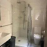Apartamento Sir William Strand *
