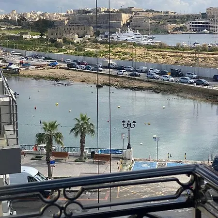 Sir William Strand Апартаменты Gzira