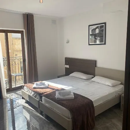 Sir William Strand *